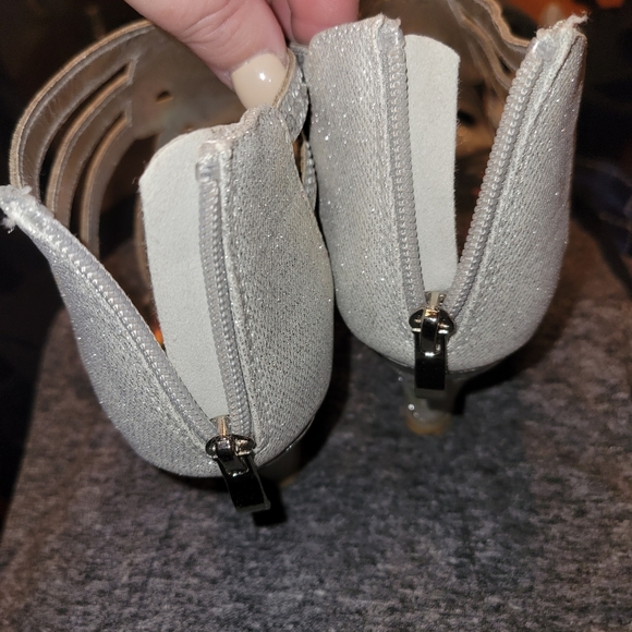 Blingy heels - Picture 2 of 5